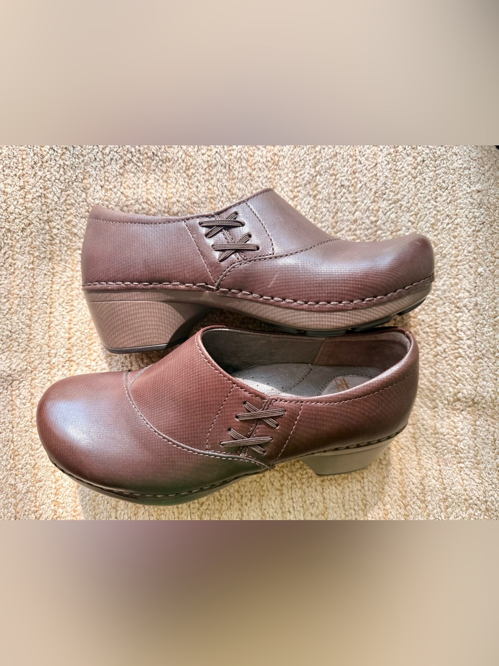 Dansko Women's Brown Leather Clog, size 37 (6.5-7) LIKE NEW!